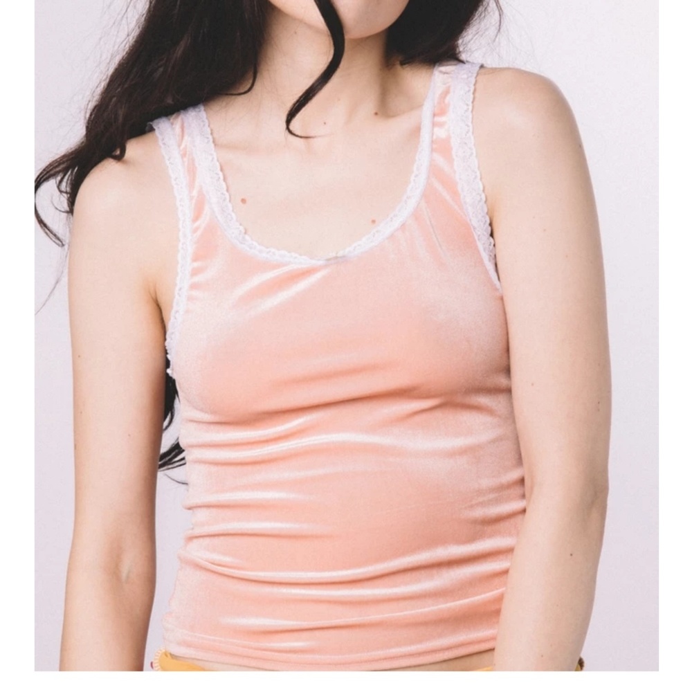 🔥Solstice Intimates velvet tank🔥